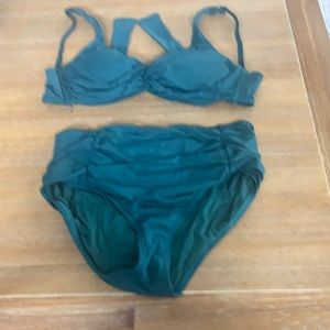 Tommy Bahama green 2piece. Size small